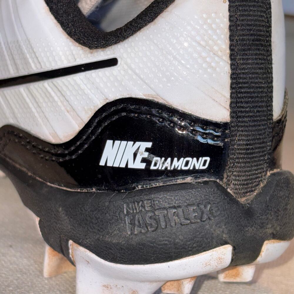 Nike Diamond Kids Baseball Cleats Size 6 White Black Used Field-Ready - Picture 6 of 7